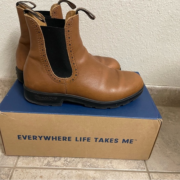 Blundstone 2216 Camel Leather High Top Chelsea Boots Women’s size 9 GUC with box - Picture 6 of 9